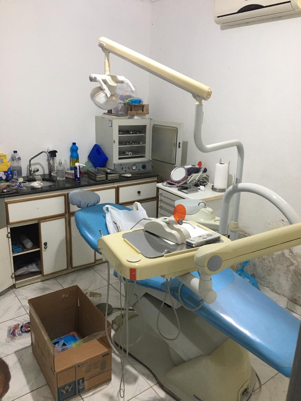 Falso dentista é detido e consultório lacrado pela Polícia Civil Falso dentista é detido e consultório lacrado pela Polícia Civil