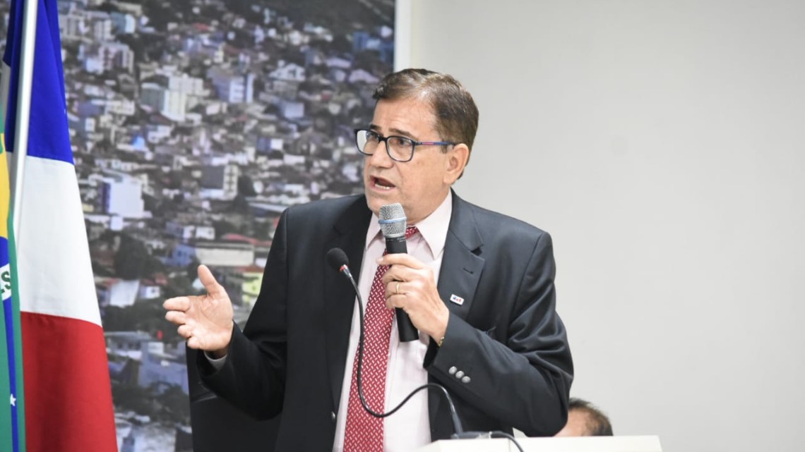 Vereador Joaquim Caires pede a criação de Maternidade no Distrito de Florestal Vereador Joaquim Caires pede a criação de Maternidade no Distrito de Florestal