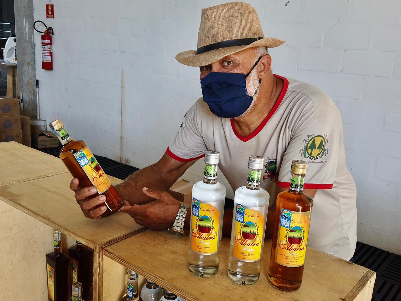 Feira Baiana da Agricultura Familiar traz cachaça premiada Feira Baiana da Agricultura Familiar traz cachaça premiada