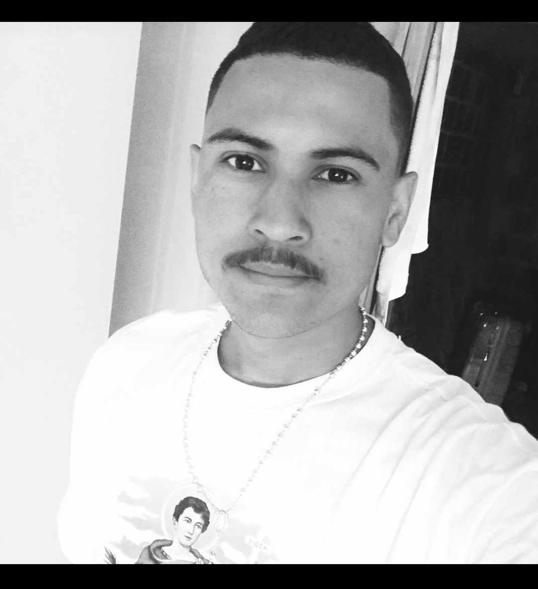 Homem executado com 3 tiros na cabeça em Jequié Homem executado com 3 tiros na cabeça em Jequié