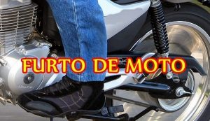 Moto furtada no bairro São José