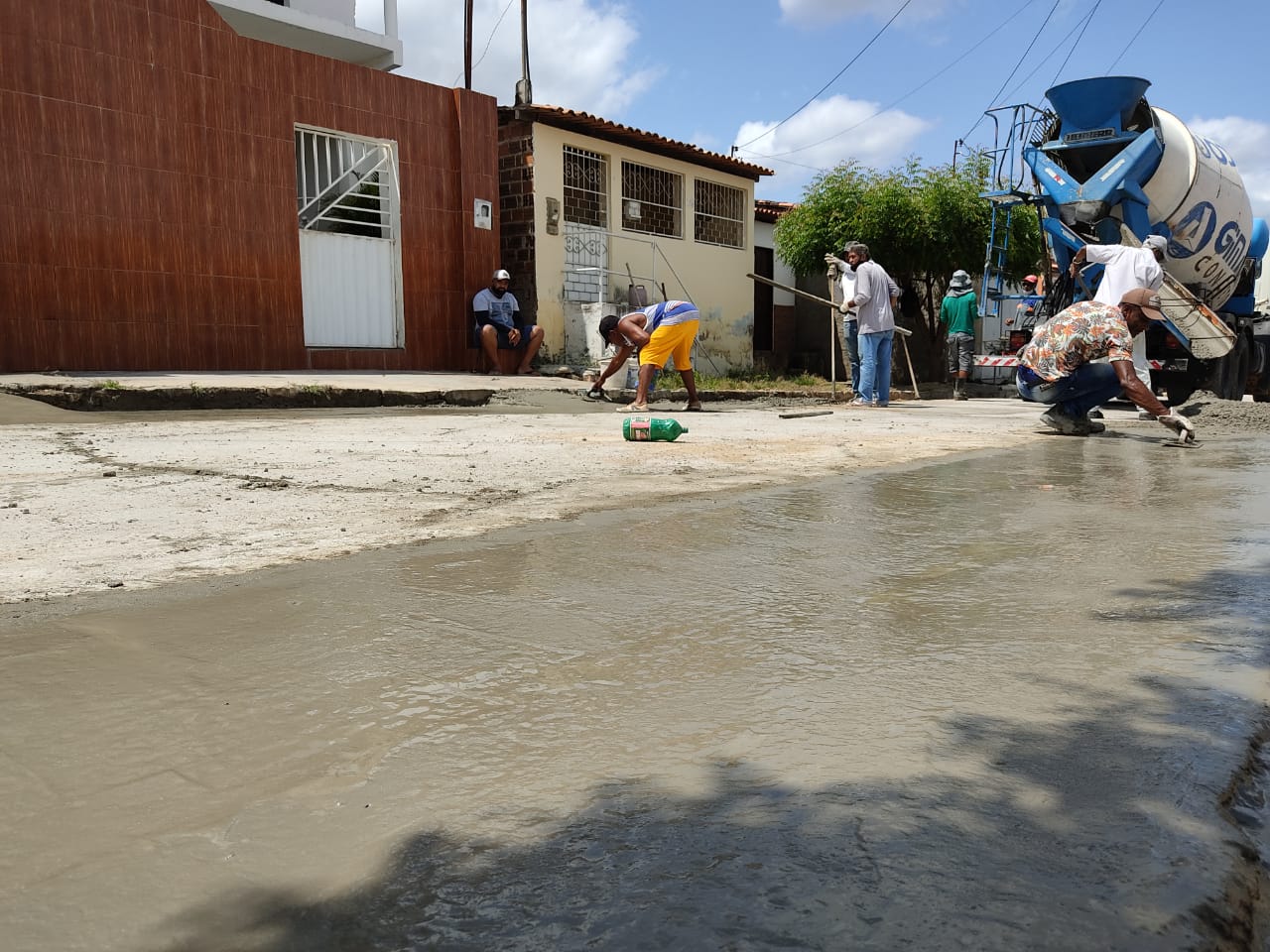 Prefeito interino, Hassan Iossef, autoriza a pavimentação a concreto de ruas do Mutirão São Judas Tadeu Prefeito interino, Hassan Iossef, autoriza a pavimentação a concreto de ruas do Mutirão São Judas Tadeu
