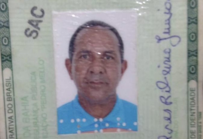 Reviravolta, laudo comprova que tratorista não morreu das picadas de abelhas Reviravolta, laudo comprova que tratorista não morreu das picadas de abelhas