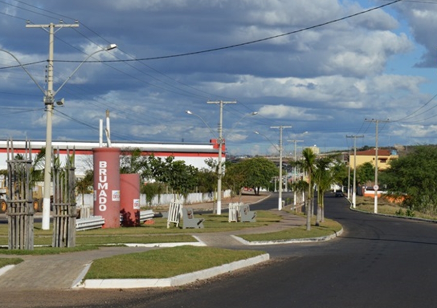 Coronavírus: Justiça determina descontos em mensalidades a três unidades de ensino de Brumado Coronavírus: Justiça determina descontos em mensalidades a três unidades de ensino de Brumado