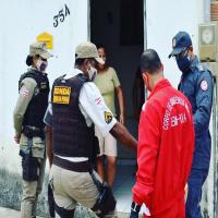 8º GBM apoia a Ronda Maria da Penha em Jequié no Agosto Lilás e doa cestas básicas