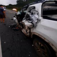 Acidente envolvendo 3 veículos na reta da coalhada