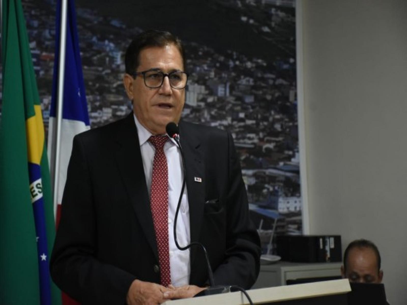 JOAQUIM CAÍRES REIVINDICA CONSTRUÇÃO DE CRECHE NO LOTEAMENTO ÁGUA BRANCA