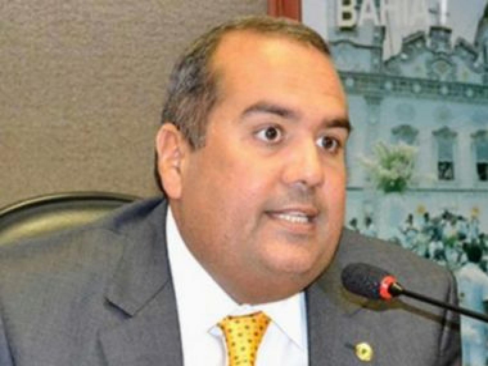 TRE-BA acata recurso de Sandro Régis e multa de R$ 53 mil é anulada