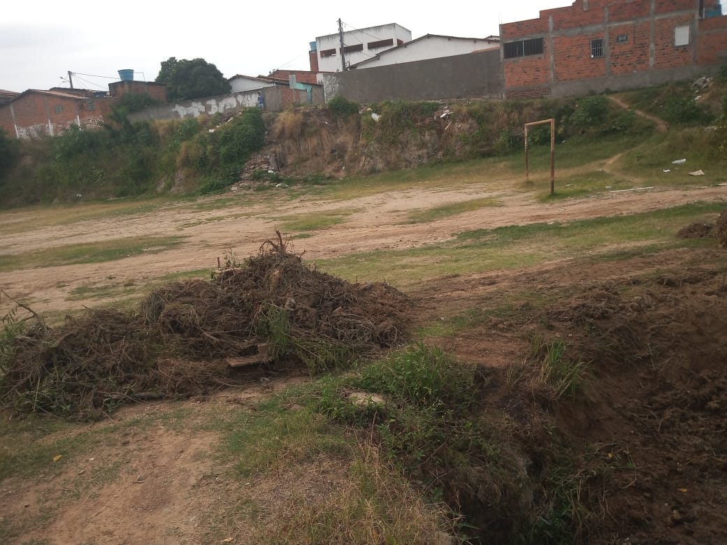 Praticantes do baba do Brasil Novo pedem a recuperação e limpeza do campo