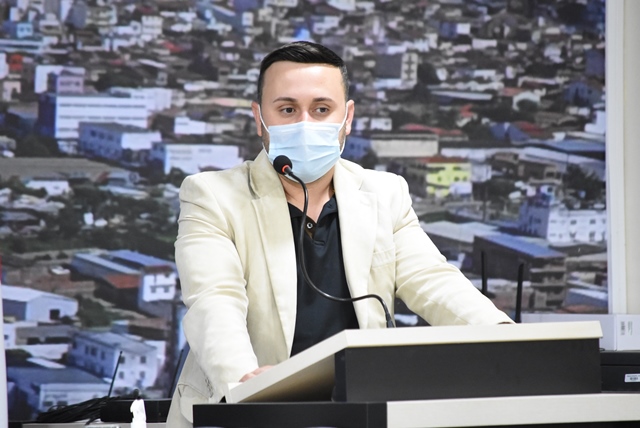 Vereador Walmiral Marinho cobra instalação de antena telefônica e melhorias de Internet para o povoado de Tamarindo Vereador Walmiral Marinho cobra instalação de antena telefônica e melhorias de Internet para o povoado de Tamarindo