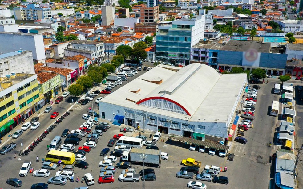 Entidades se posicionam contra o fechamento do comércio de Jequié Entidades se posicionam contra o fechamento do comércio de Jequié
