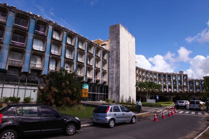 Governo informa sobre expediente nos dias do Servidor e de Finados Governo informa sobre expediente nos dias do Servidor e de Finados
