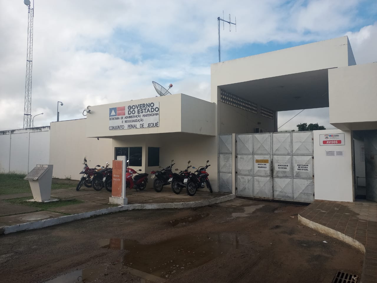 Policiais Penais do presídio de Jequié serão vacinados contra COVID 19 Policiais Penais do presídio de Jequié serão vacinados contra COVID 19