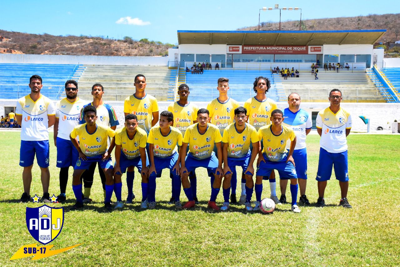 AMISTOSO: Sub-15 e Sub-17 vencem Seleção de Itiruçu AMISTOSO: Sub-15 e Sub-17 vencem Seleção de Itiruçu