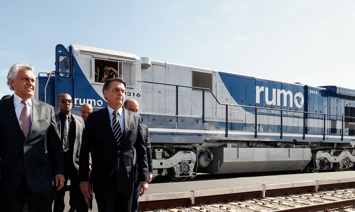 Ministério da Infraestrutura avança nas obras dos trechos 2 e 3 da Ferrovia de Integração Oeste-Leste (Fiol) Ministério da Infraestrutura avança nas obras dos trechos 2 e 3 da Ferrovia de Integração Oeste-Leste (Fiol)