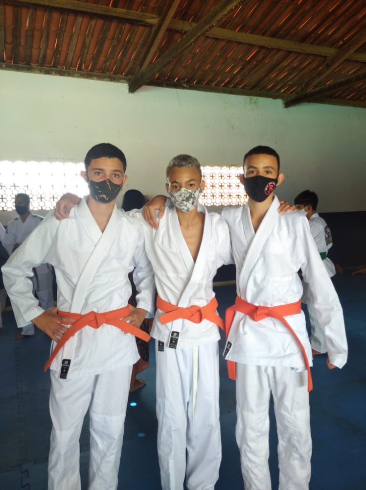 Judô é um caminho para a transformação social no município de Maracás Judô é um caminho para a transformação social no município de Maracás