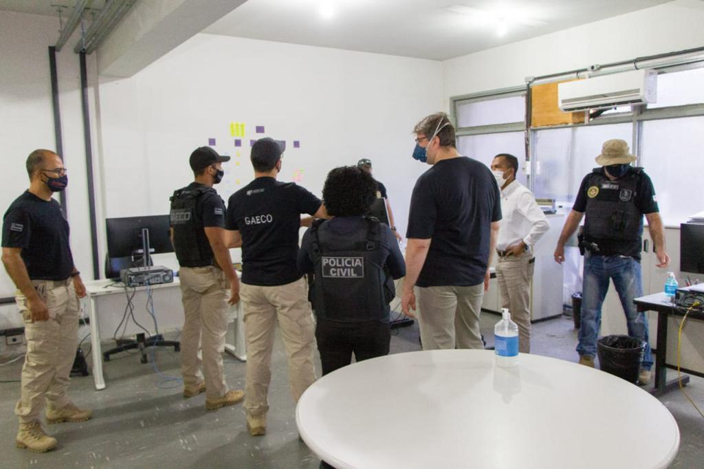Cartel Forte: Gaeco cumpre mandados de busca em operação que investiga grupo criminoso com atuação no Detran-Ba Cartel Forte: Gaeco cumpre mandados de busca em operação que investiga grupo criminoso com atuação no Detran-Ba