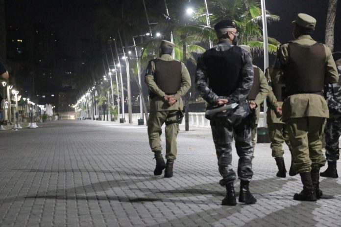 Governador prorroga medidas restritivas por mais 48h a partir desta segunda Governador prorroga medidas restritivas por mais 48h a partir desta segunda