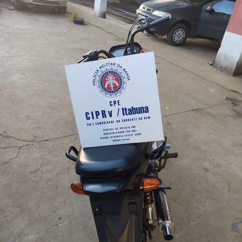 PRE apreende moto adulterada na estrada de Itacaré PRE apreende moto adulterada na estrada de Itacaré