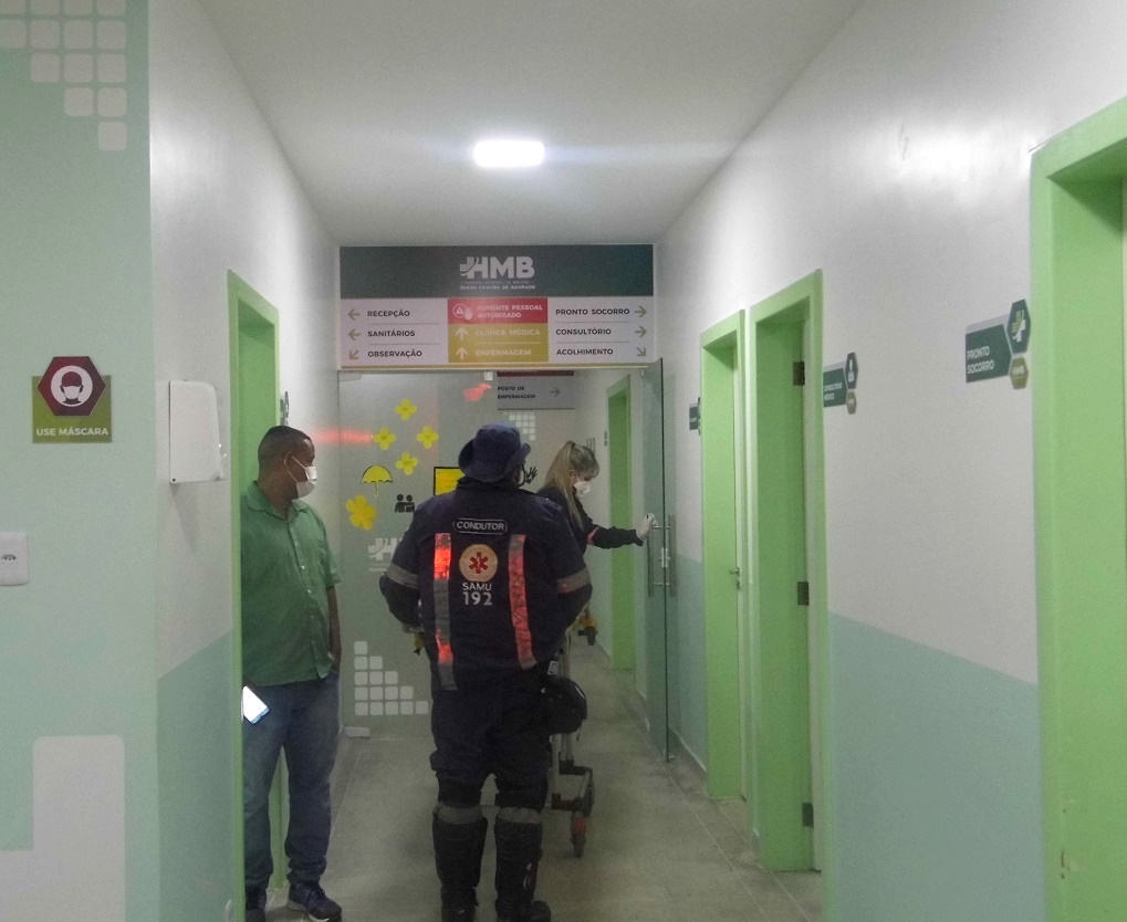 PACIENTE DE BREJÕES EM ESTADO GRAVE E TRANSFERIDO PELA EQUIPE DA USA PARA JEQUIÉ.