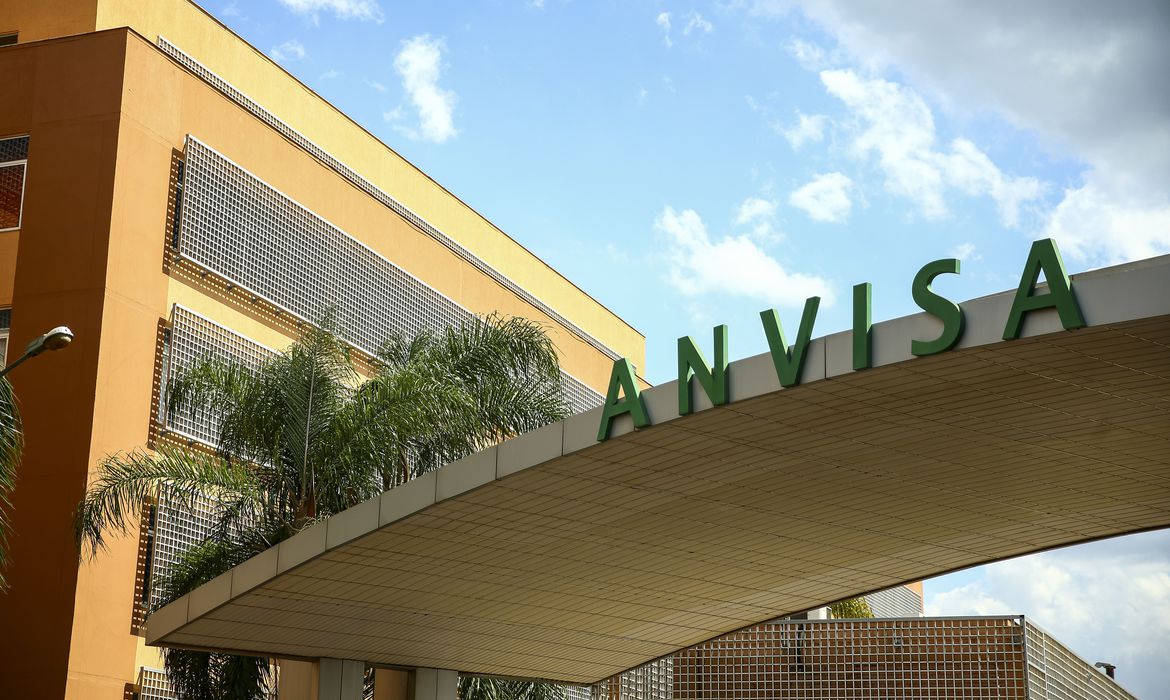 Anvisa autoriza Regkirona, novo medicamento contra Covid-19, de uso restrito a hospitais Anvisa autoriza Regkirona, novo medicamento contra Covid-19, de uso restrito a hospitais
