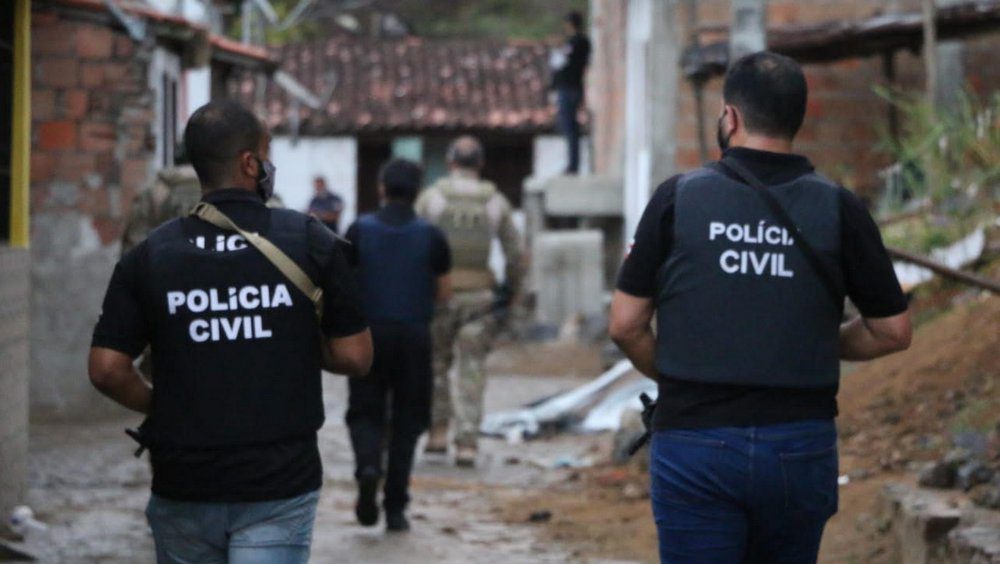 Operação Carranca desarticula facção responsável por tráfico em Porto Seguro e Eunápolis Operação Carranca desarticula facção responsável por tráfico em Porto Seguro e Eunápolis