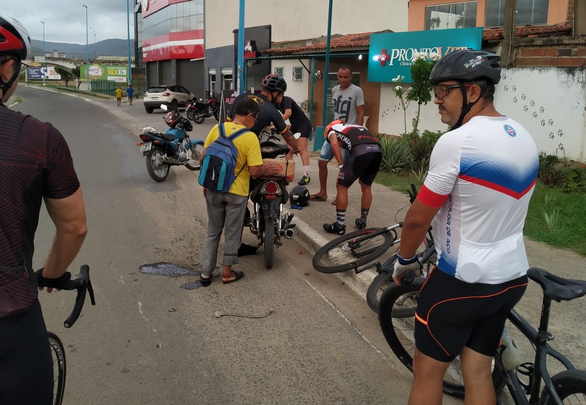 Professor Robertinho denuncia riscos de acidentes na Avenida Cesar Borges e cobra uma ação da Prefeitura de Jequié