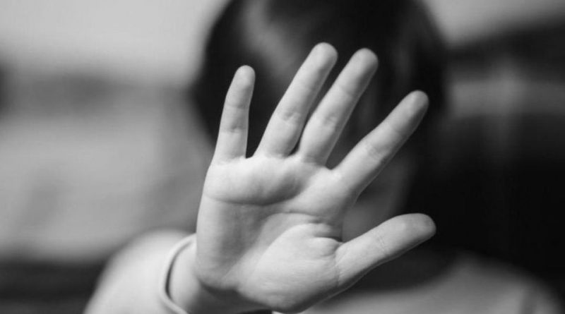 Adolescente relata caso de estupro em Jequié Adolescente relata caso de estupro em Jequié