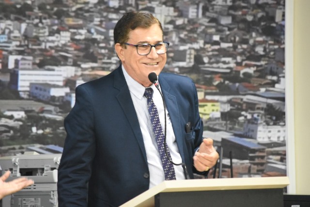 Joaquim Caíres solicita implantação de uma UPA 24H no bairro Jequiezinho Joaquim Caíres solicita implantação de uma UPA 24H no bairro Jequiezinho