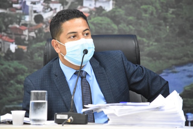 Tinho solicita instalação de brinquedos infantis adaptados inclusivos em praças da cidade Tinho solicita instalação de brinquedos infantis adaptados inclusivos em praças da cidade