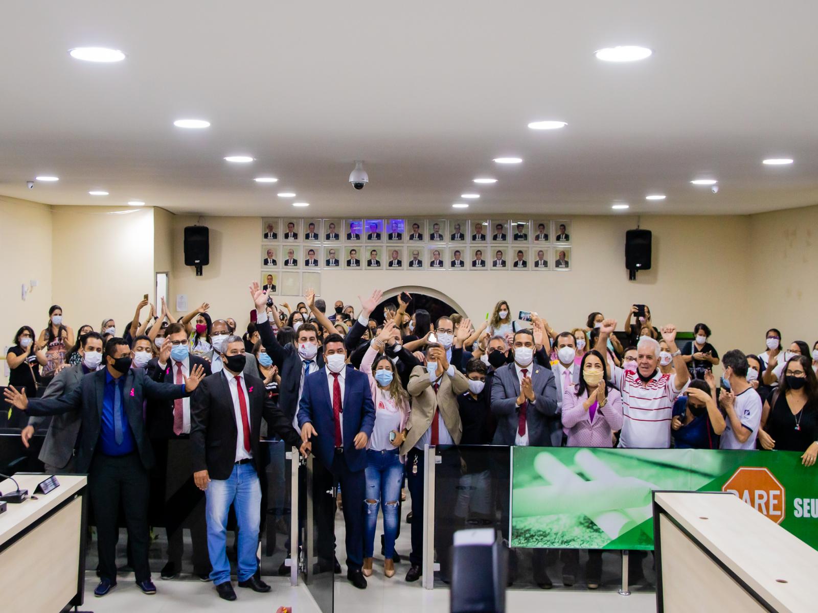 Projeto de Lei do Vereador João Paulo – PSD revoga decreto de ex-prefeito contrário à gratificação para professores