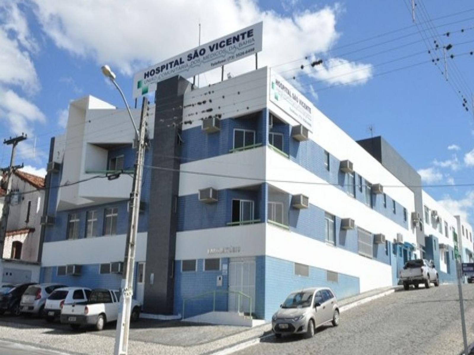 Funcionários do Hospital São Vicente reclamam do atraso de salários