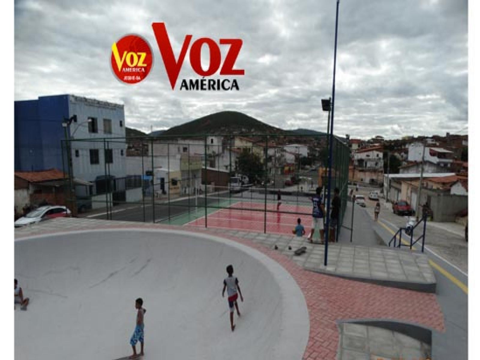 Praça Santa Dulce dos Pobres é inaugurada