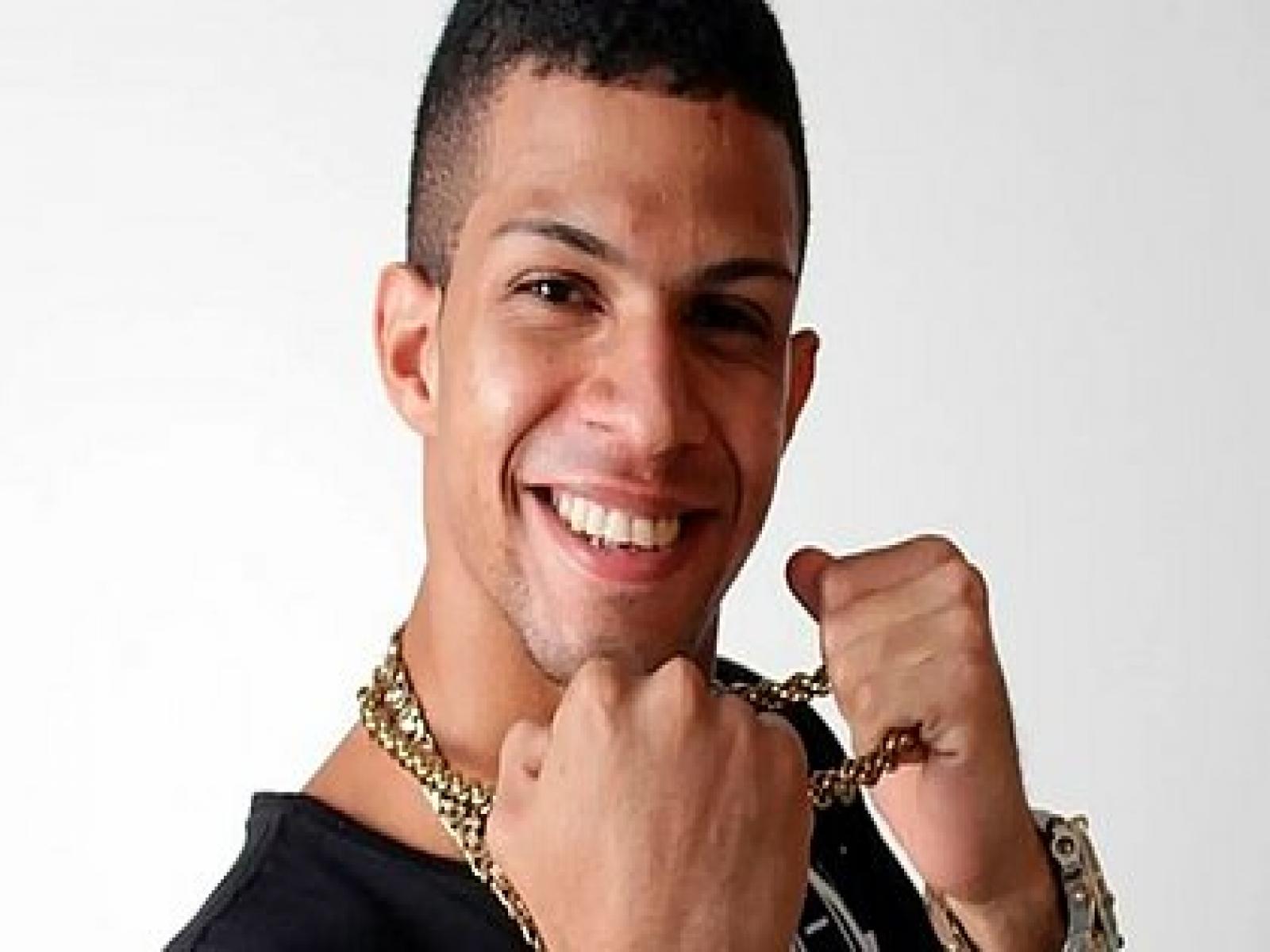 Justiça condena dois homens por morte de compositor