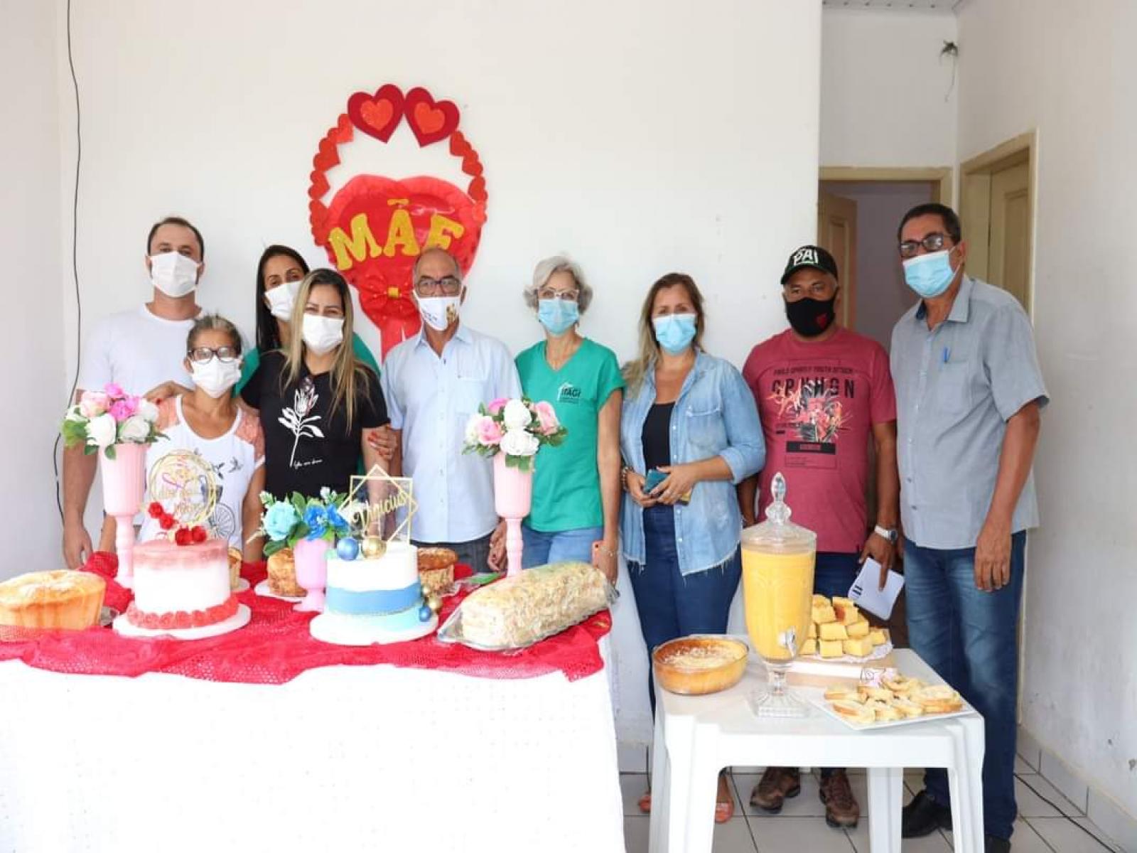 Itagi: Comemorações do Dia das Mães realizadas nos setores da Secretaria da Saúde.