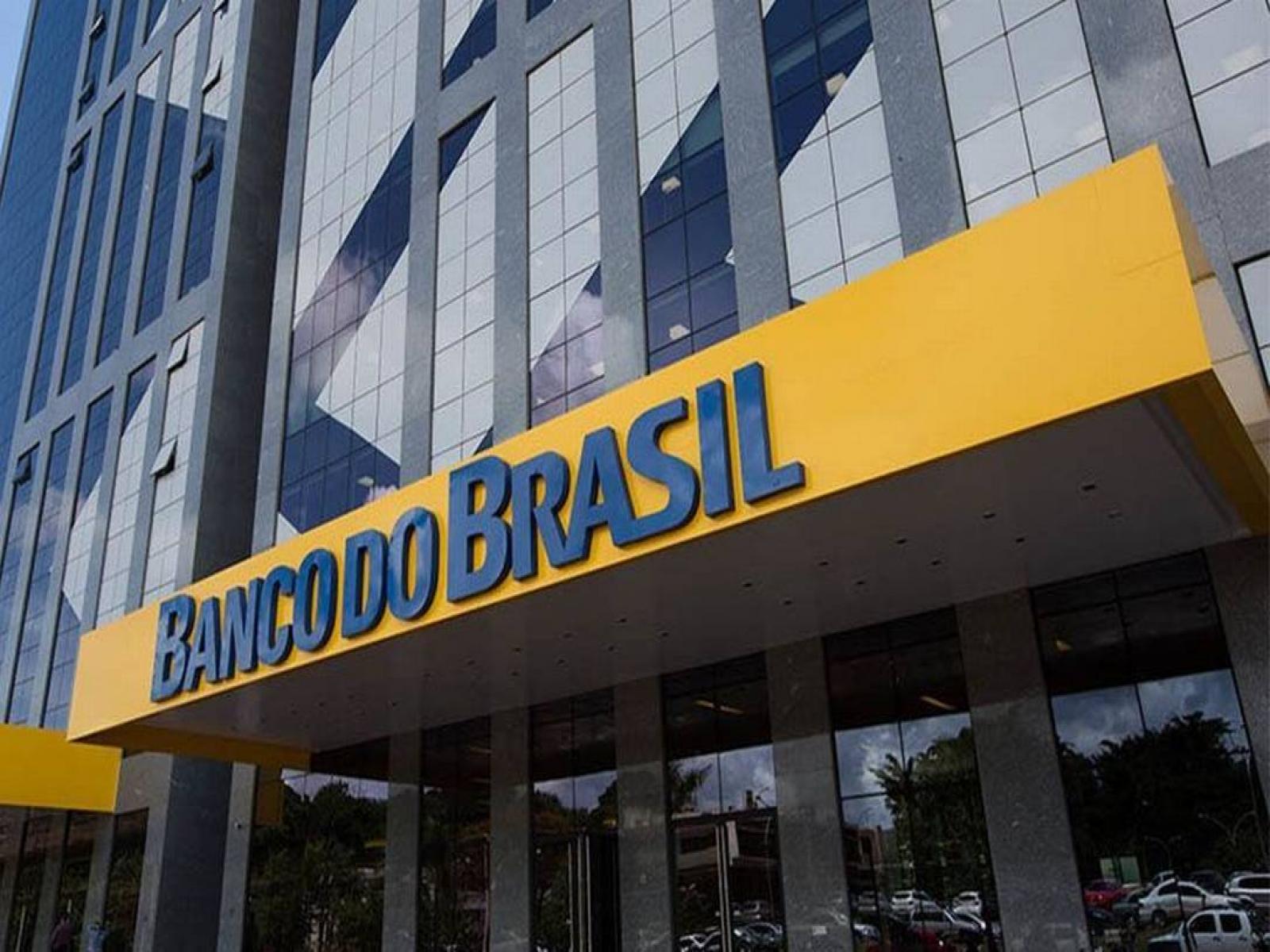 Banco do Brasil anuncia programa de demissão voluntária e fechamento de 361 unidades