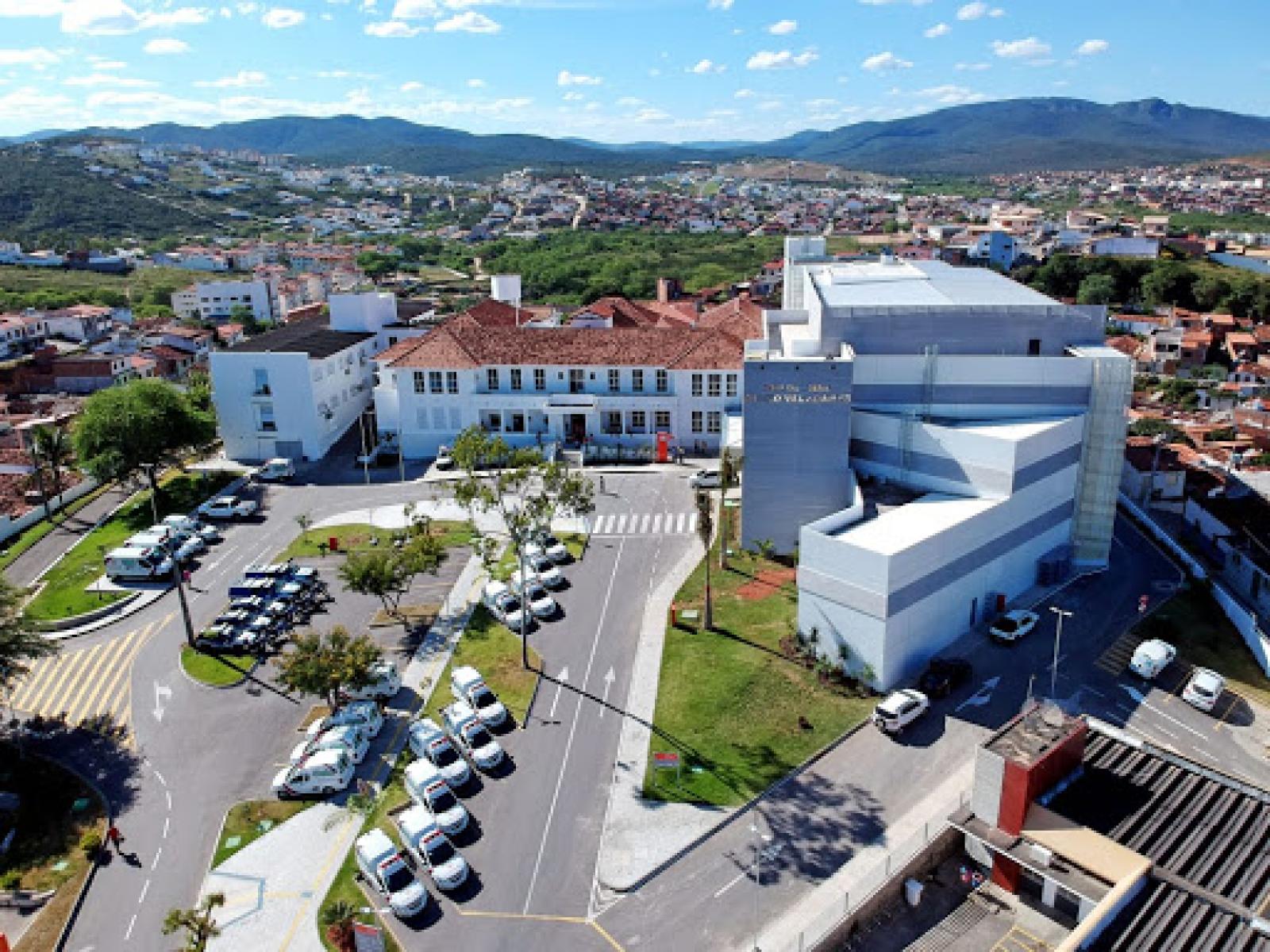 Médicos do Hospital Prado Valadares estão com salários atrasados
