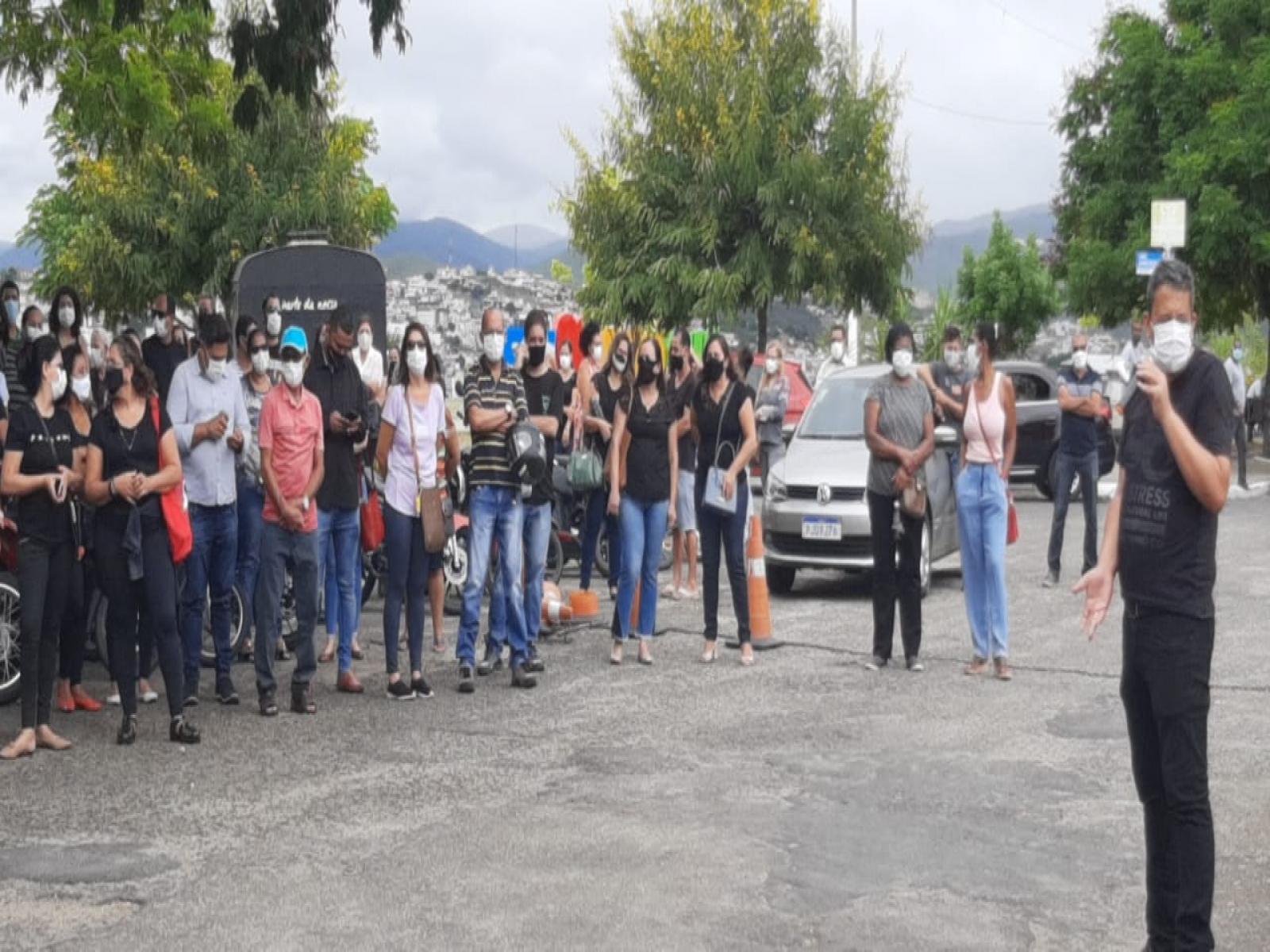 Servidores da Prefeitura de Jequié deflagram greve por falta de pagamento