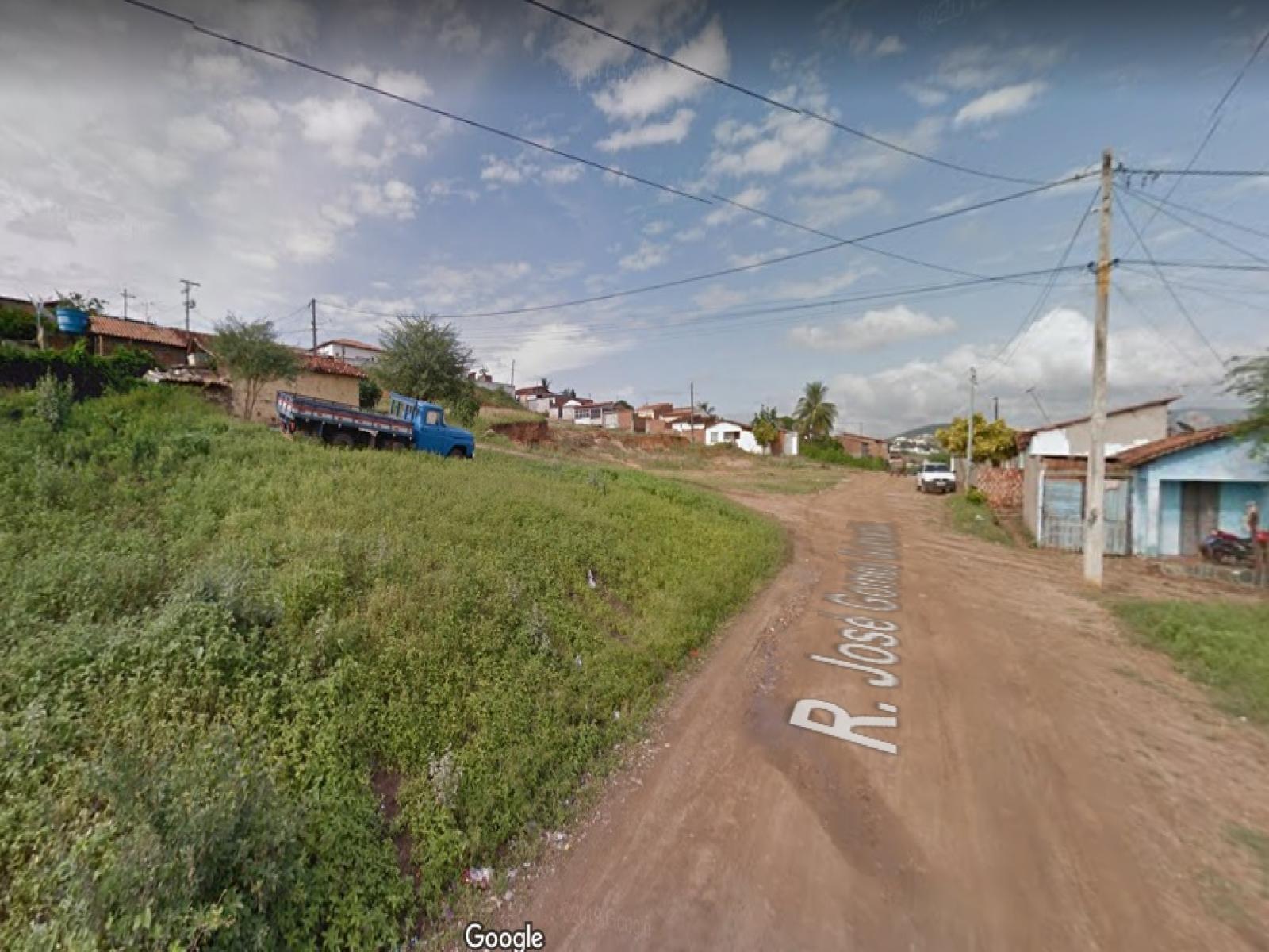 Vereador Soldado Gilvan quer dotar o bairro Pompílio Sampaio de moderna praça