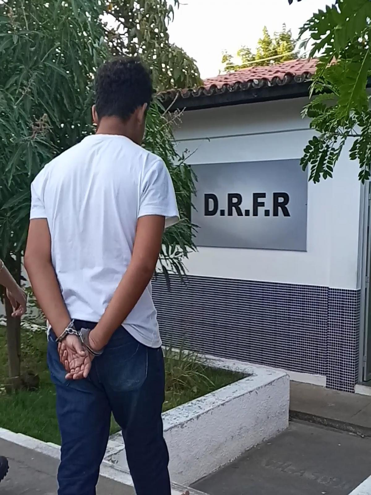 Preso acusado de estorquir pessoas pelo zap em Jequié