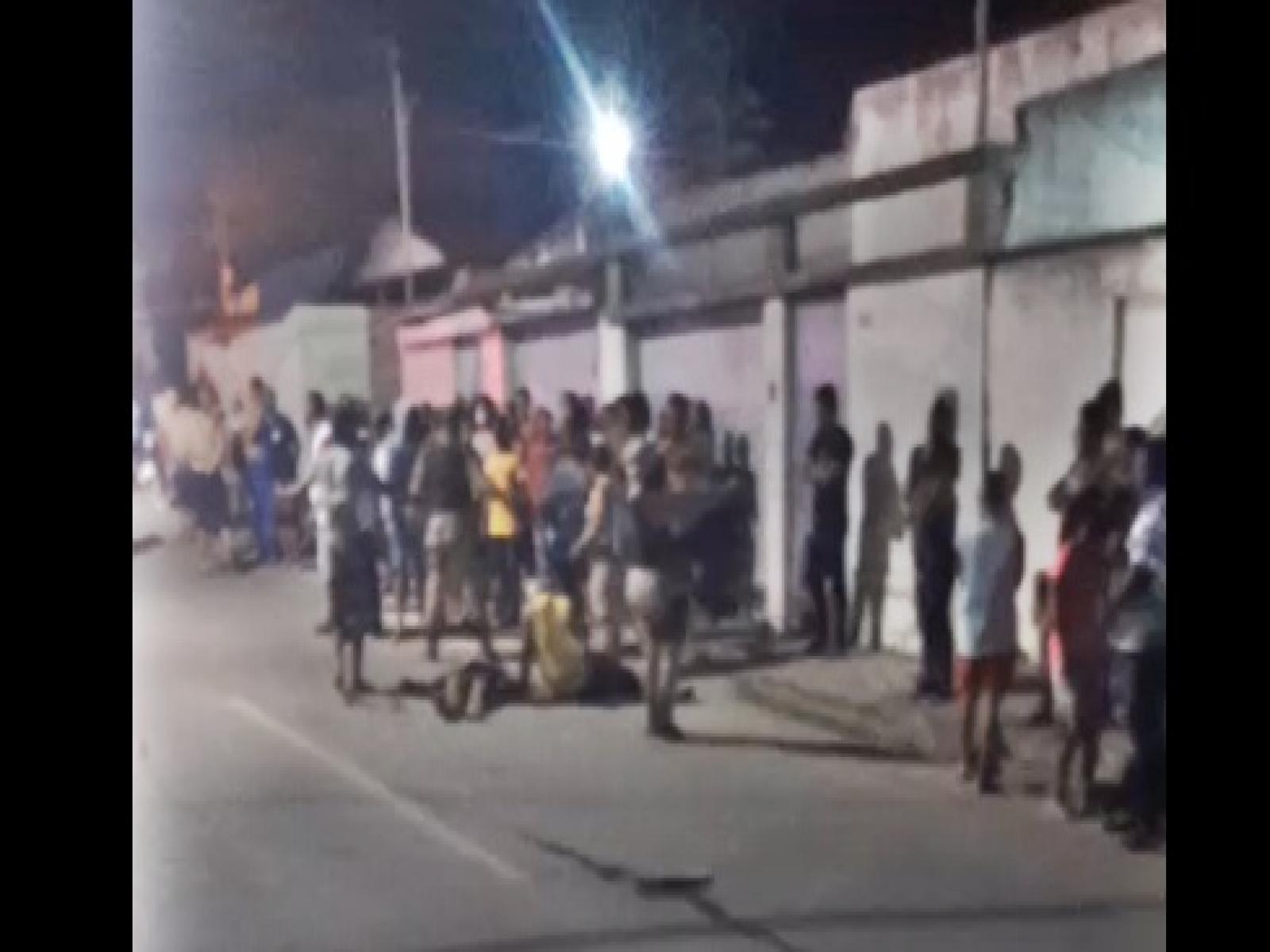 Homem baleado na Rua Felicíssimo J Silva