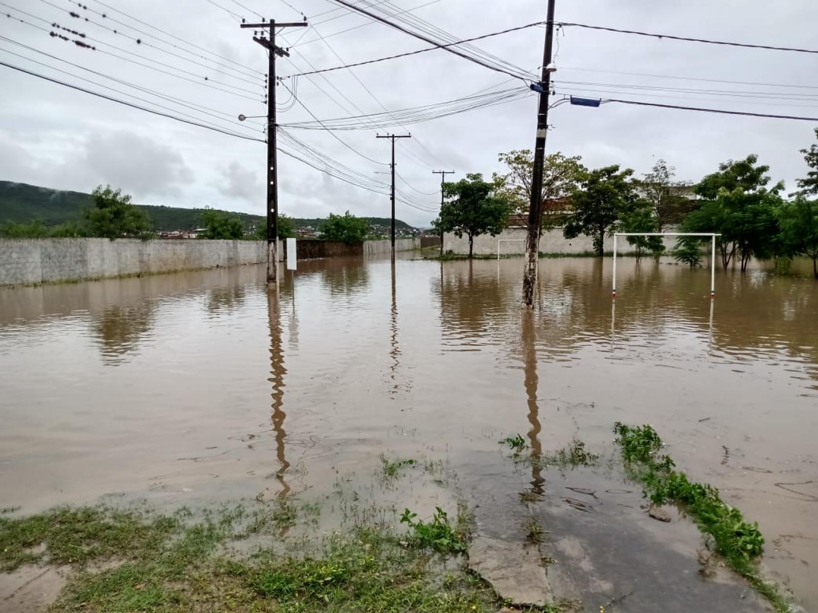 Alagamento na URBIS 3