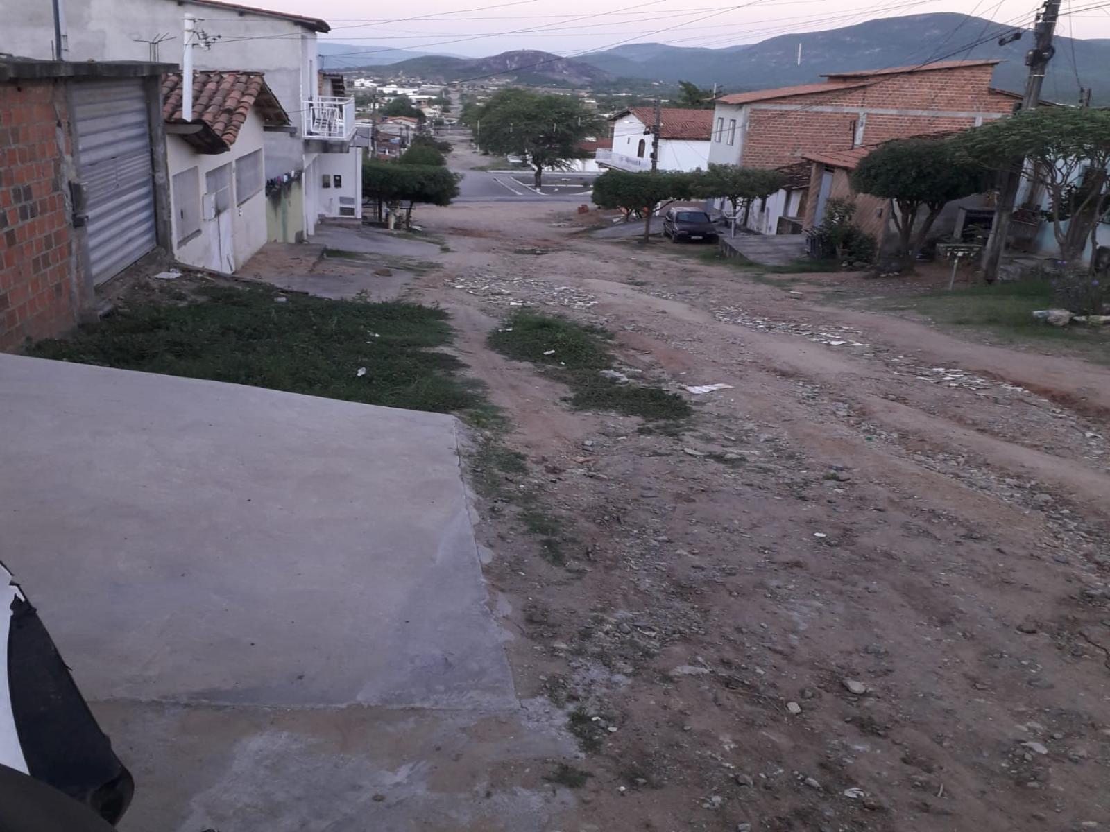 Aqui o povo fala: moradores querem a pavimentação da Rua Aureliano Barbosa