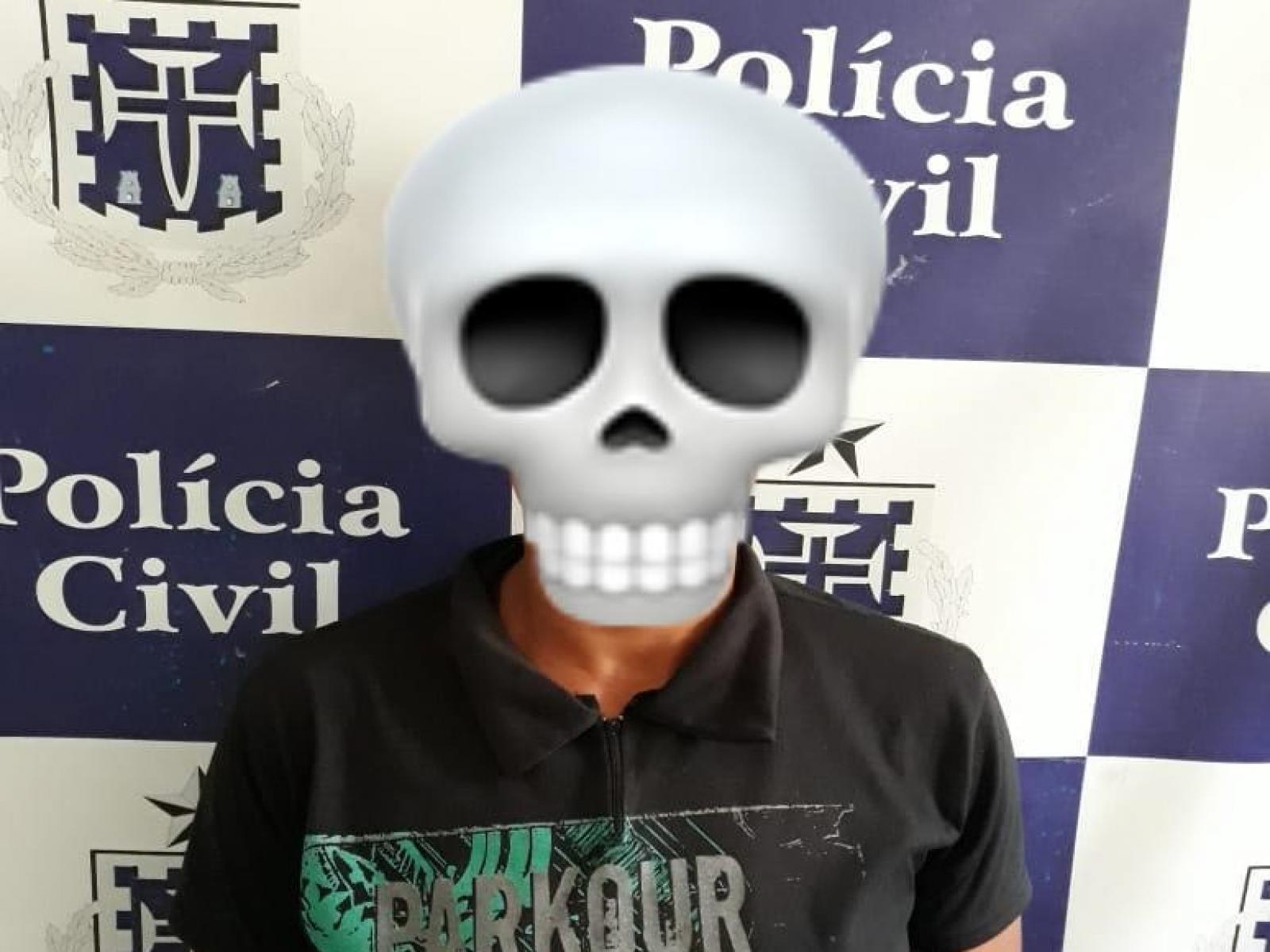 Lésbica tenta matar namorado da ex