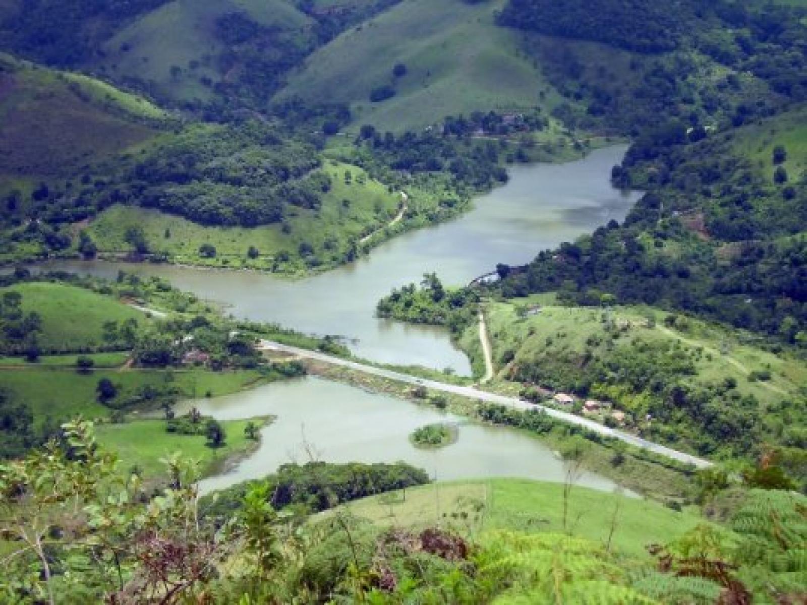 Joaquim Caíres reivindica projeto visando o reflorestamento do entorno da Barragem do Criciúma