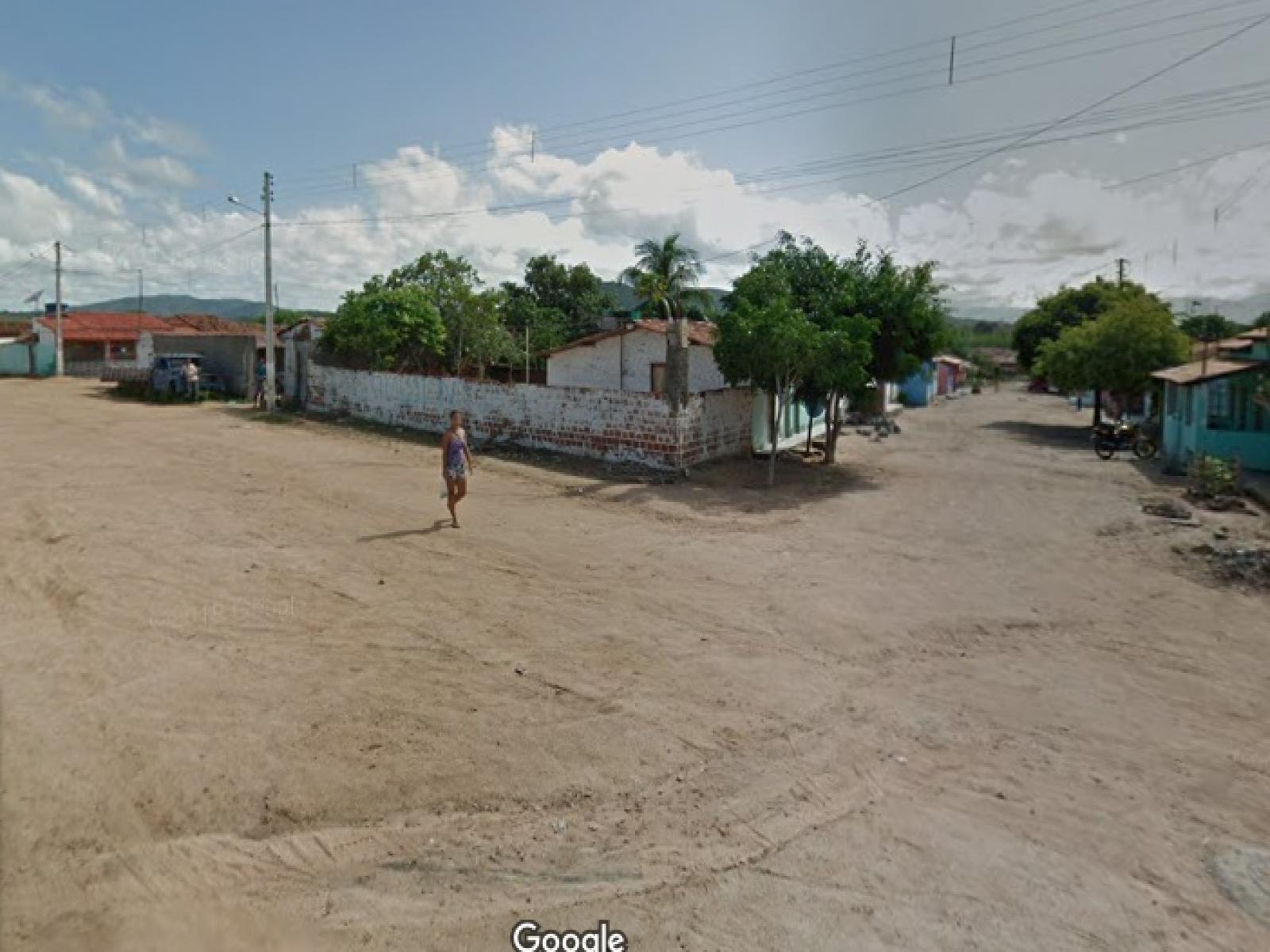 Corpo de mulher é encontrado em estado de putrefação no bairro Curral Novo