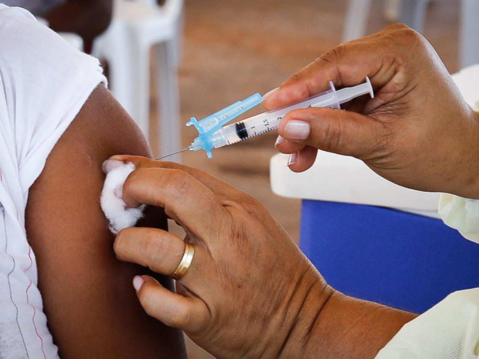 Jequié está fora do consórcio para a compra de vacinas no Brasil
