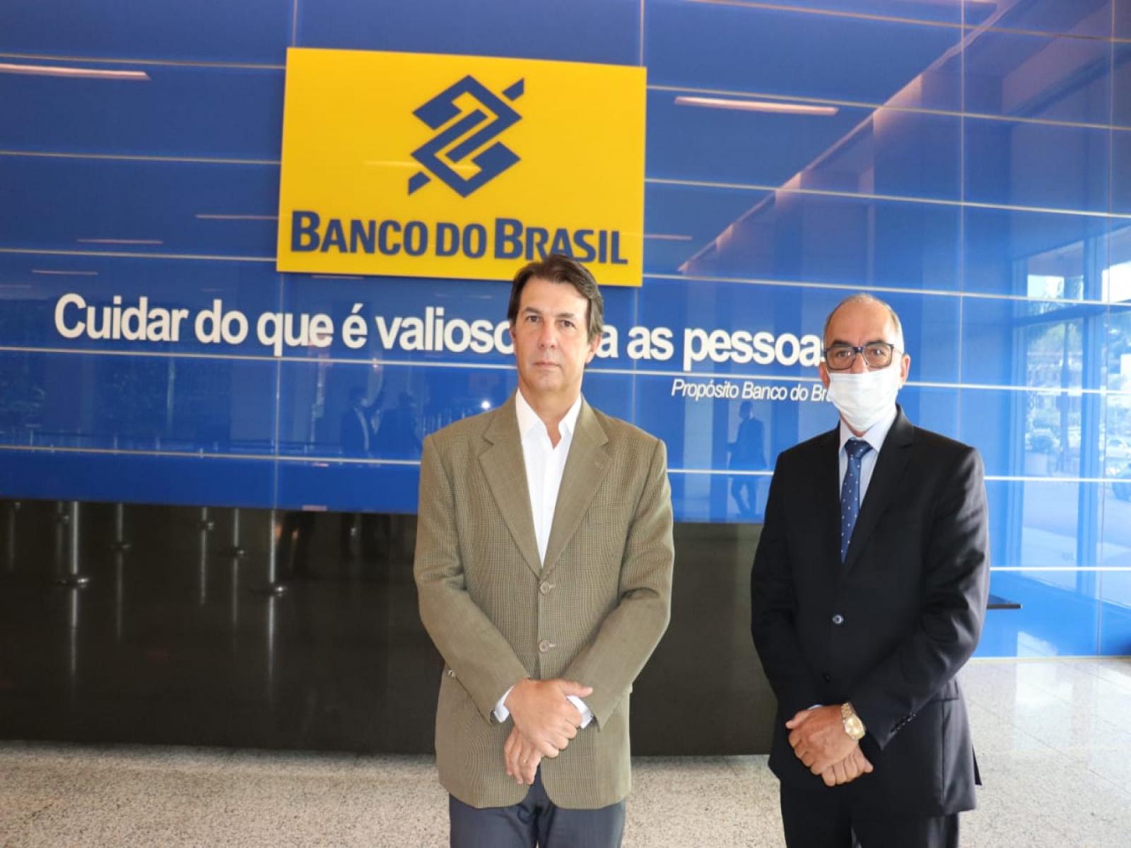 Itagi: Prefeito se reúne com Representantes  do Banco do Brasil em Brasília, para assegurar que agência permaneça na cidade.