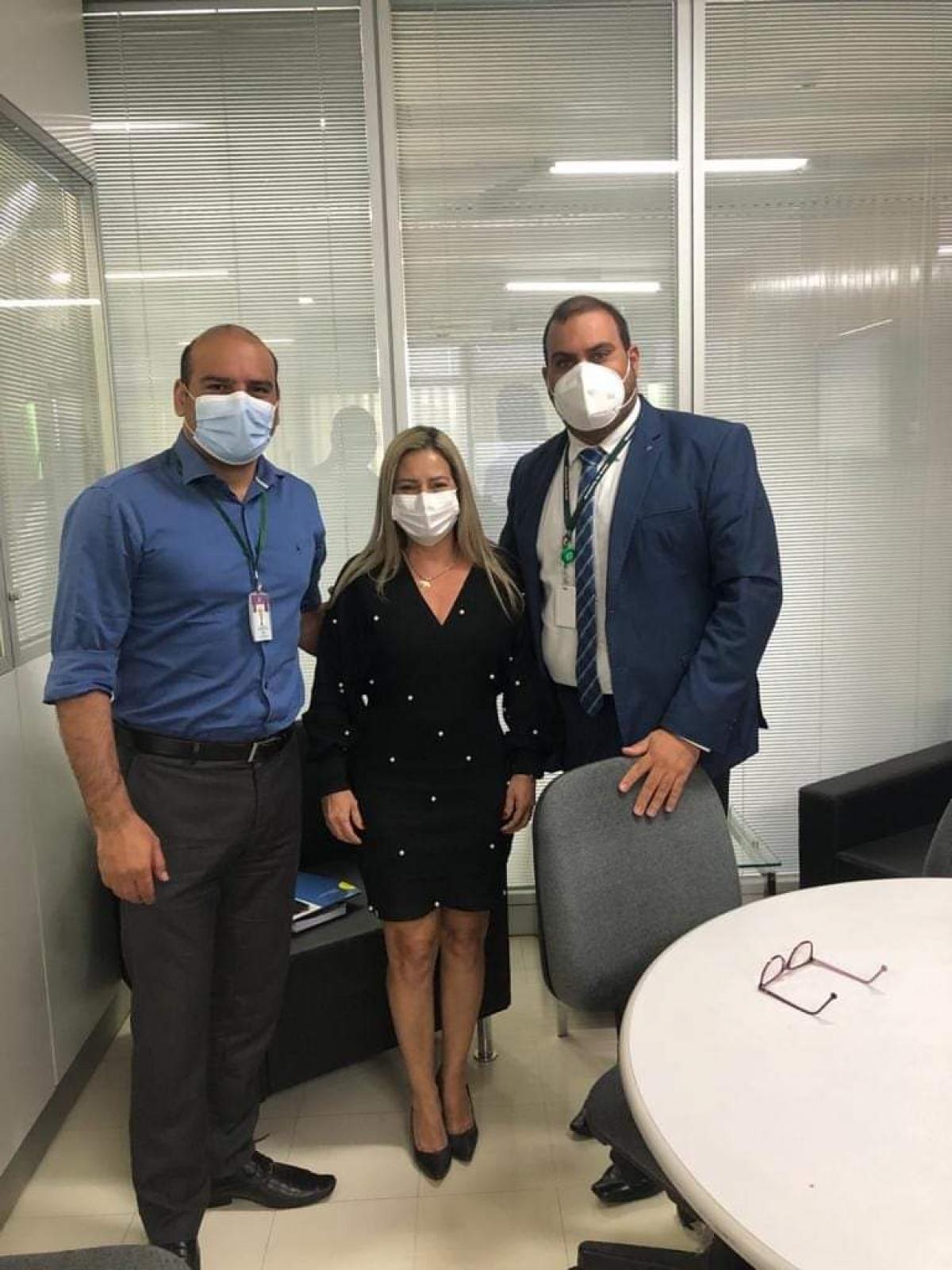 Itagi: Sec. Ângela Andrade leva pleito à Brasília.