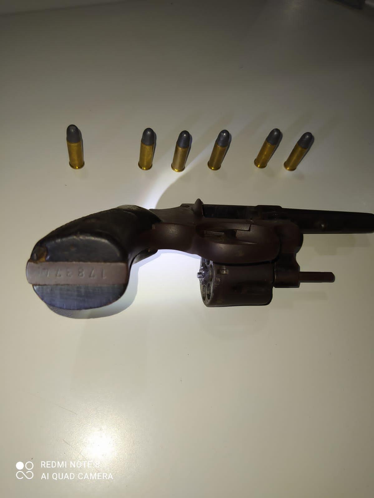 Polícia Militar prende suspeito de praticar roubos em Jequié